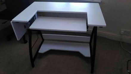 Photo of free Sewing table (OX1) #2