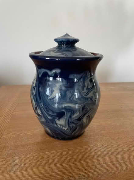 Photo of free Ceramic pot, about 18cm tall (Galgate LA2) #1