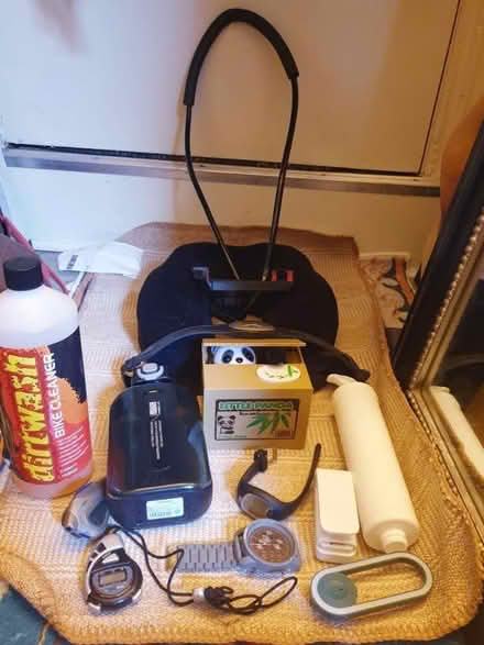 Photo of free Neck support + gadgets (Harlesden) #2