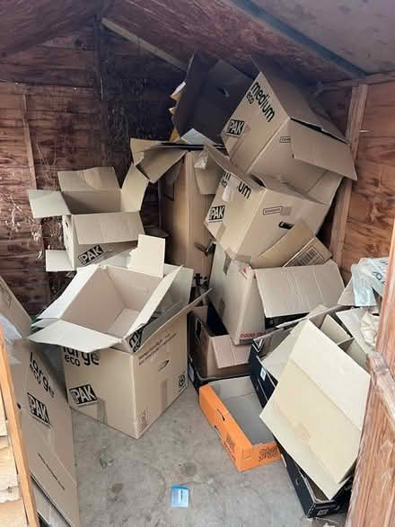 Photo of free Packing boxes and bubbleWrap (KT8) #1