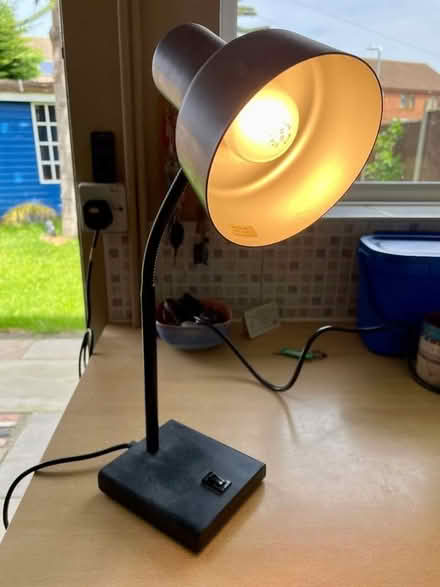 Photo of free Desk / table lamp (IP1) #1