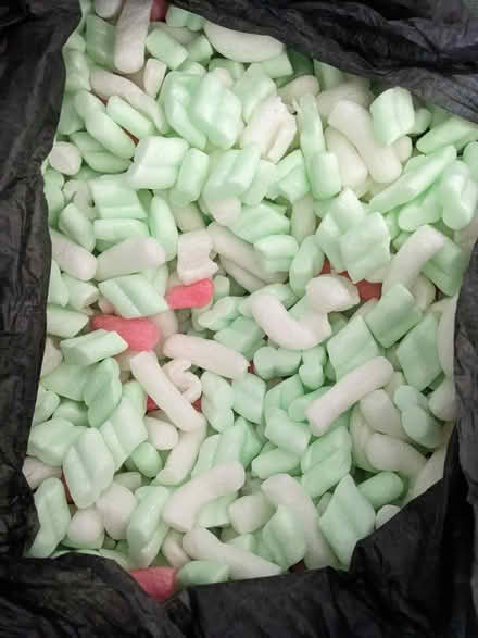 Photo of free Bag of packing peanuts (Purley CR8) #1