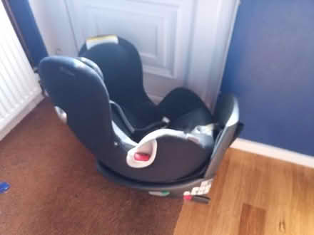 Photo of free fix Car seat (Cam GL11) #2