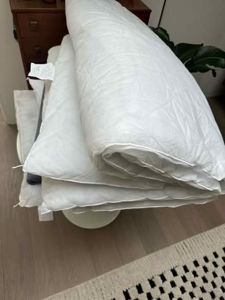 Photo of free Double duvet (Ealing Broadway) #1