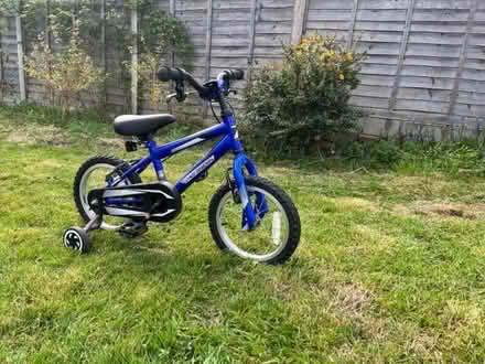 Photo of free Kids bike with trainer wheels (New Marston OX3) #1