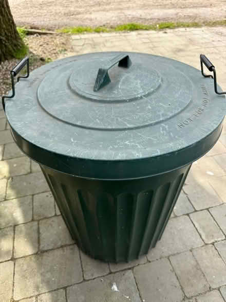 Photo of free Large green outdoor bin (Kingfield, Woking) #3