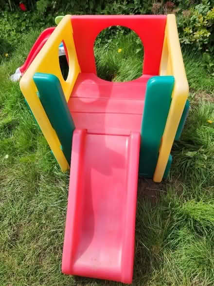 Photo of free Cube slide (Croydon CR2) #2