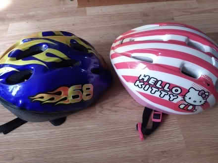 Photo of free Bag of 4 children's bike helmets, never bashed or crashed, (Leeds LS13) #2