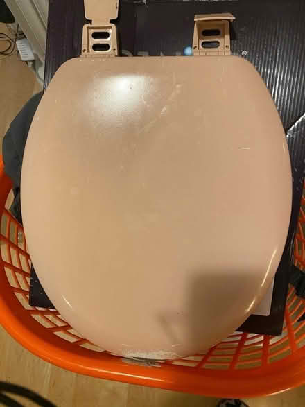 Photo of free WC seat with lid (Kidlington OX5) #2