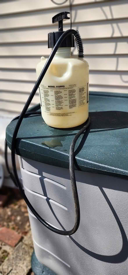 Photo of free Hand pump sprayer 1 gallon (Peabody) #2