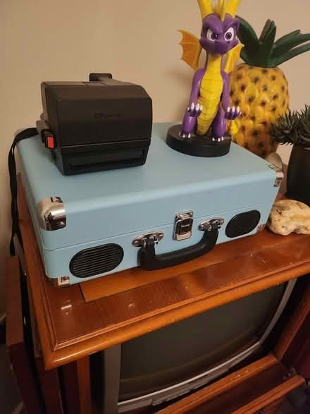 Photo of free Vinyl record player (Newhaven SK17) #2