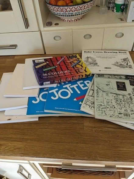 Photo of free Art pads and pastels (Camberley GU15) #3