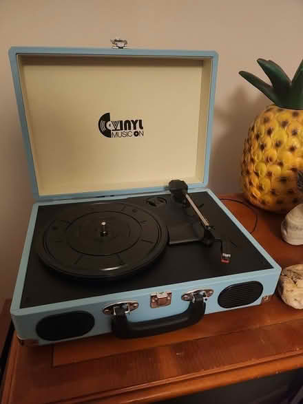 Photo of free Vinyl record player (Newhaven SK17) #1