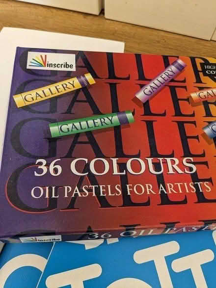 Photo of free Art pads and pastels (Camberley GU15) #4