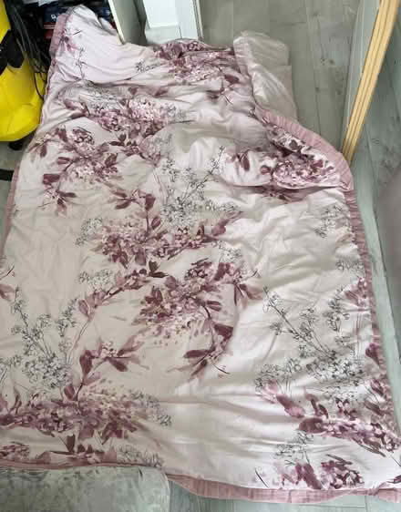 Photo of free Assorted bedding (Earley RG6) #2