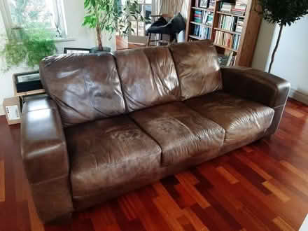 Photo of free 3 seater leather sofa (Cogenhoe) #1