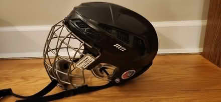Photo of free Kids Hockey Helmet Size Small (Bethesda Ayrlawn - near NIH) #4