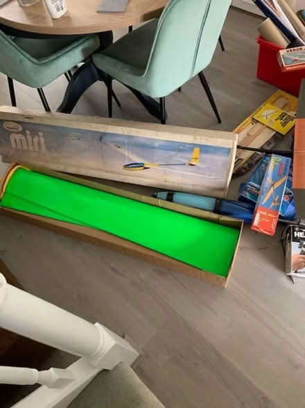 Photo of free model aeroplane / glider items. (Cheadle Hulme SK8) #2