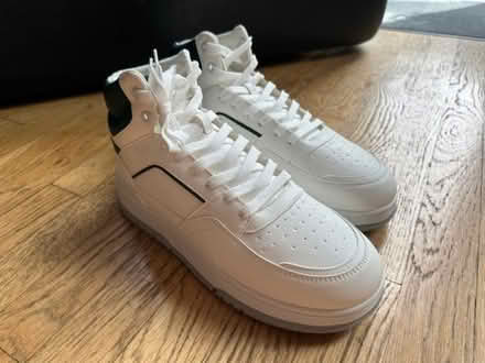 Photo of free Primark Men's size 8 trainers (Croydon centre CR0) #1