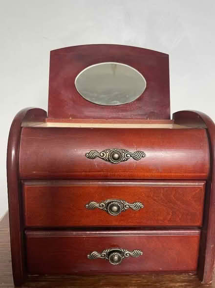 Photo of free Musical jewellery box (Barton OX3) #2