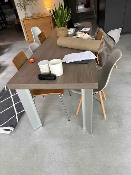 Photo of free Large dining table (Ealing Broadway) #1