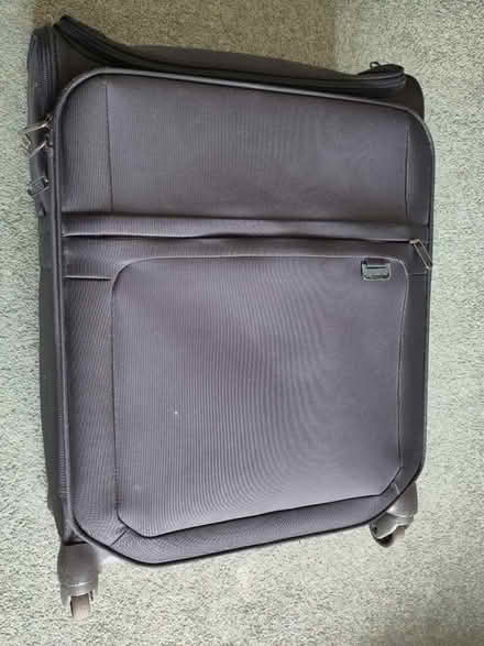 Photo of free Samsonite Luggage: Spinner 55/20 (Surbiton KT6) #1
