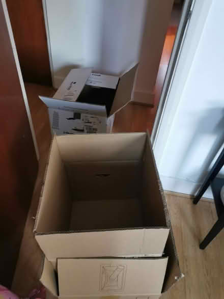 Photo of free moving boxes (N10) #1