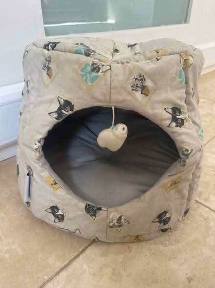 Photo of free Cat bed (Dun Laoghaire) #2