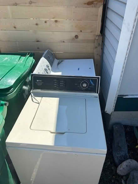 Photo of free Older model washer and dryer (Sparks) #2