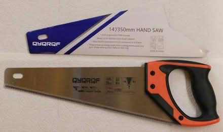 Photo of free DIY tools: saw, stubby & precision screwdrivers, stud finder (Caversham RG4) #2