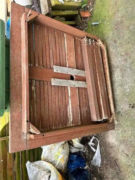 Photo of free Garden table (Alwoodley LS17) #1
