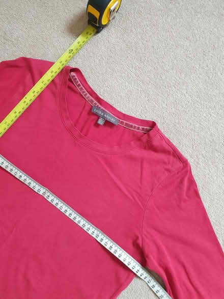 Photo of free Women's clothing, size 6 to 10 (South Kendal) #4
