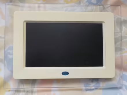 Photo of free Digital photo frame (Drayton PO6) #1