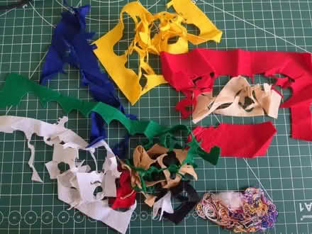 Photo of free Random bits of felt and thread (Hillsborough S6) #2