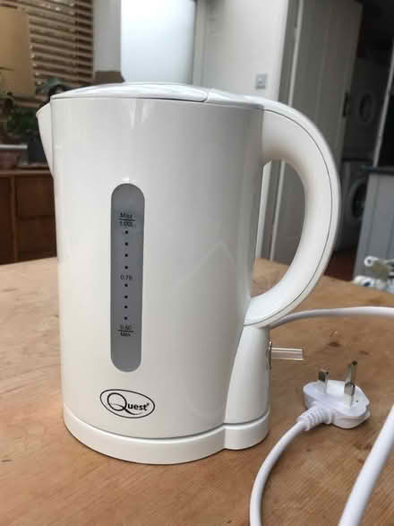 Photo of free electric kettle (Wirksworth DE4) #1