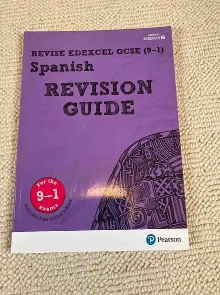 Photo of free GCSE Spanish revision guide (Tunbridge Wells S. TN2) #1