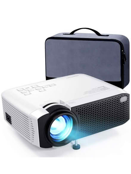 Photo of Presentation Projector (Norwich NR2) #2