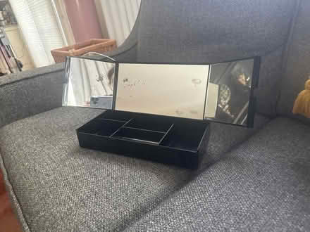 Photo of free Jewelry box- on curb (Teaneck) #1