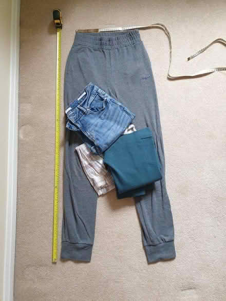 Photo of free Women's clothing, size 6 to 10 (South Kendal) #1