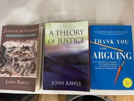 Photo of free Books (novato) #1