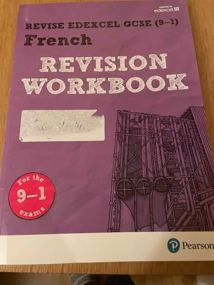 Photo of free GCSE French revision books (Long Wittenham OX14) #2