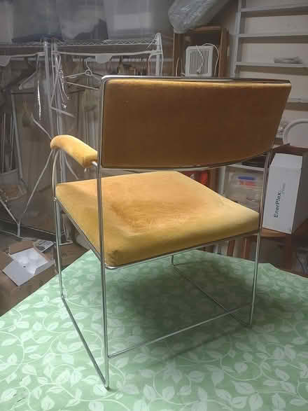 Photo of free Mid-Cen modern Chair (Watertown) #3