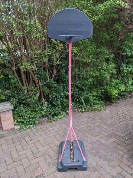 Photo of free Kids' netball/basketball hoop+stand (CV37 Stratford upon Avon) #1