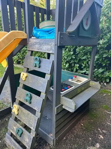Photo of free climbing frame with swings & slide (Spital, wirral) #3