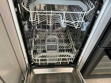 Photo of free Hotpoint SDL510 Dishwasher - Doesn’t Heat. (Hertford SG14) #2