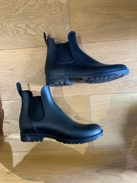 Photo of free Women Rain boots size 39 (SE17) #1