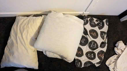 Photo of free Double duvet & cover & 1 pillow (Halfway G72) #1