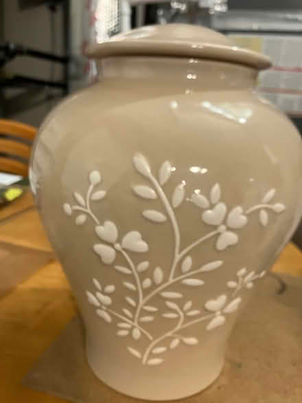 Photo of free Urn for ashes (Downtown Pinole) #1