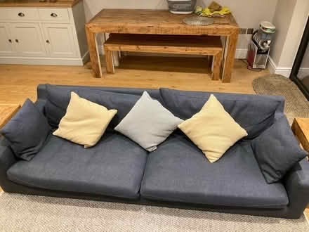 Photo of free Sofa (SW12) #2