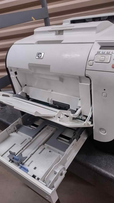 Photo of free HP LaserJet Pro 400 color printer (Saddle Brook) #3